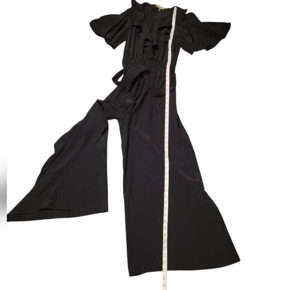 Michael Kors Collection Women’s Silk Jumpsuit Ruffle V-Neck Flutter Sleeve Black - Picture 13 of 16
